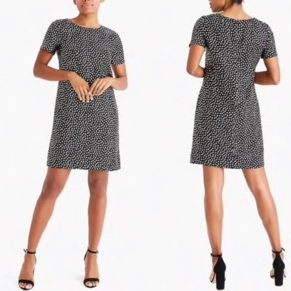 J. Crew Factory Dresses & Skirts - J Crew Factory Shift Dress in Gold Heart Print Sz 12